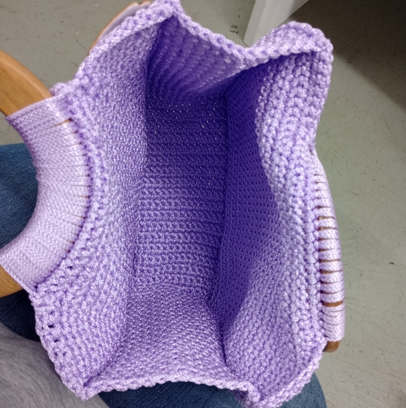 Lavender Knit Handbag with Wooden Handles - Picture 7 of 12
